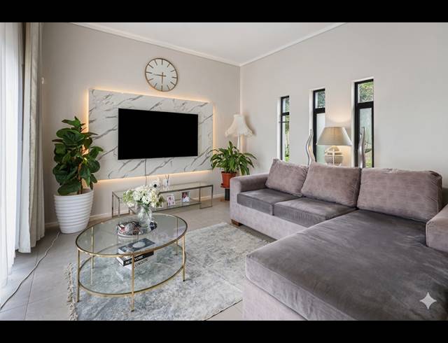 3 BEDROOM HOUSE FOR SALE IN NAHOON VALLEY PARK